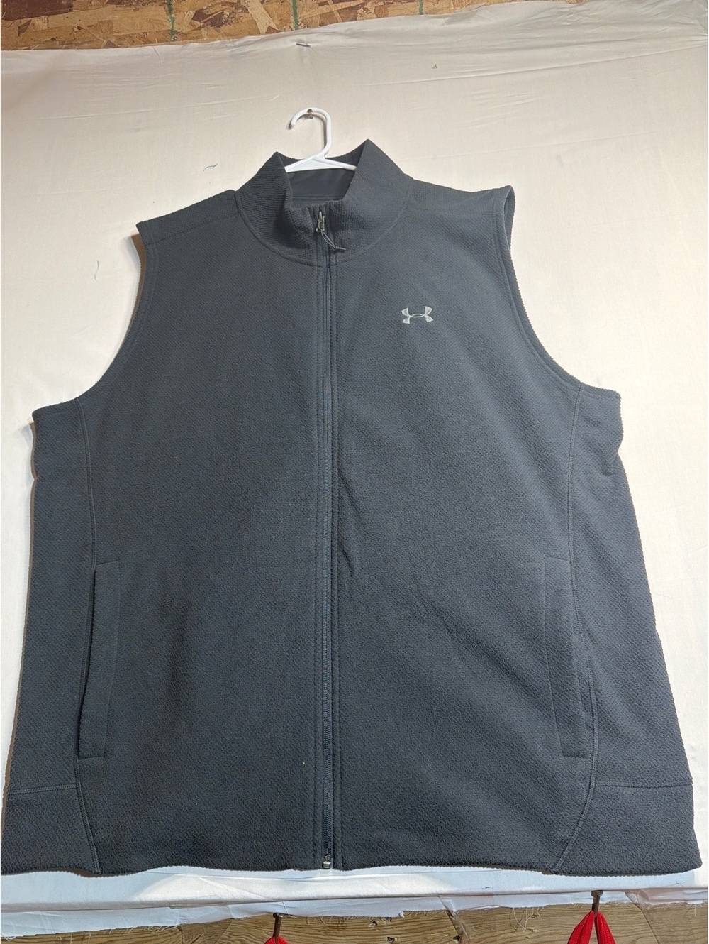Under Armour Men's Black Fleece Vest Size 4XL